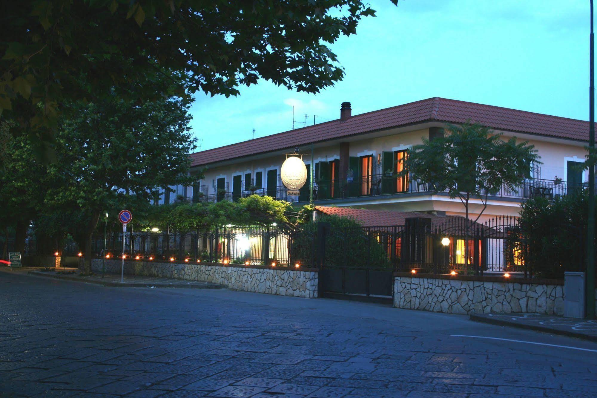Hotel Degli Amici Pompei Dış mekan fotoğraf